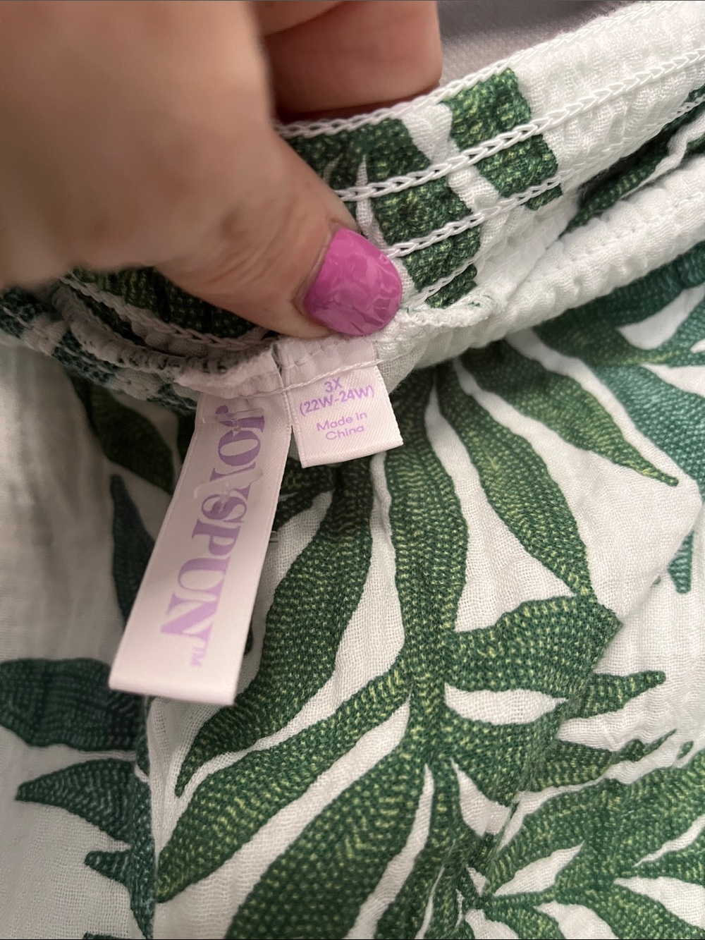 Women's Wide-Leg Leaf Print Pants in Green - Picture 4 of 5